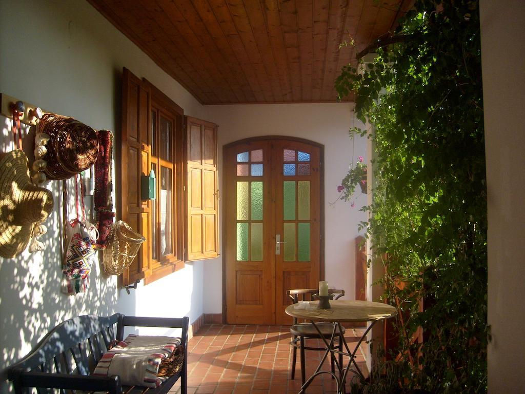 Nora Porta Hotell Palkonya Rum bild