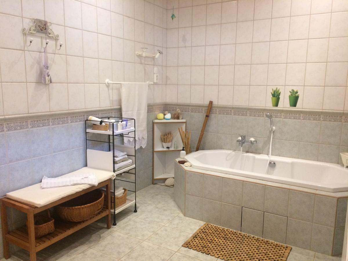 Nora Porta Hotell Palkonya Exteriör bild